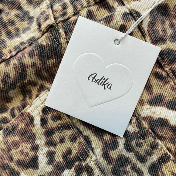 Adika Leopard Animal Print Jeans Size Small NWT - Picture 5 of 9